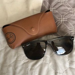 Like new Rayban polarized Sunglasses